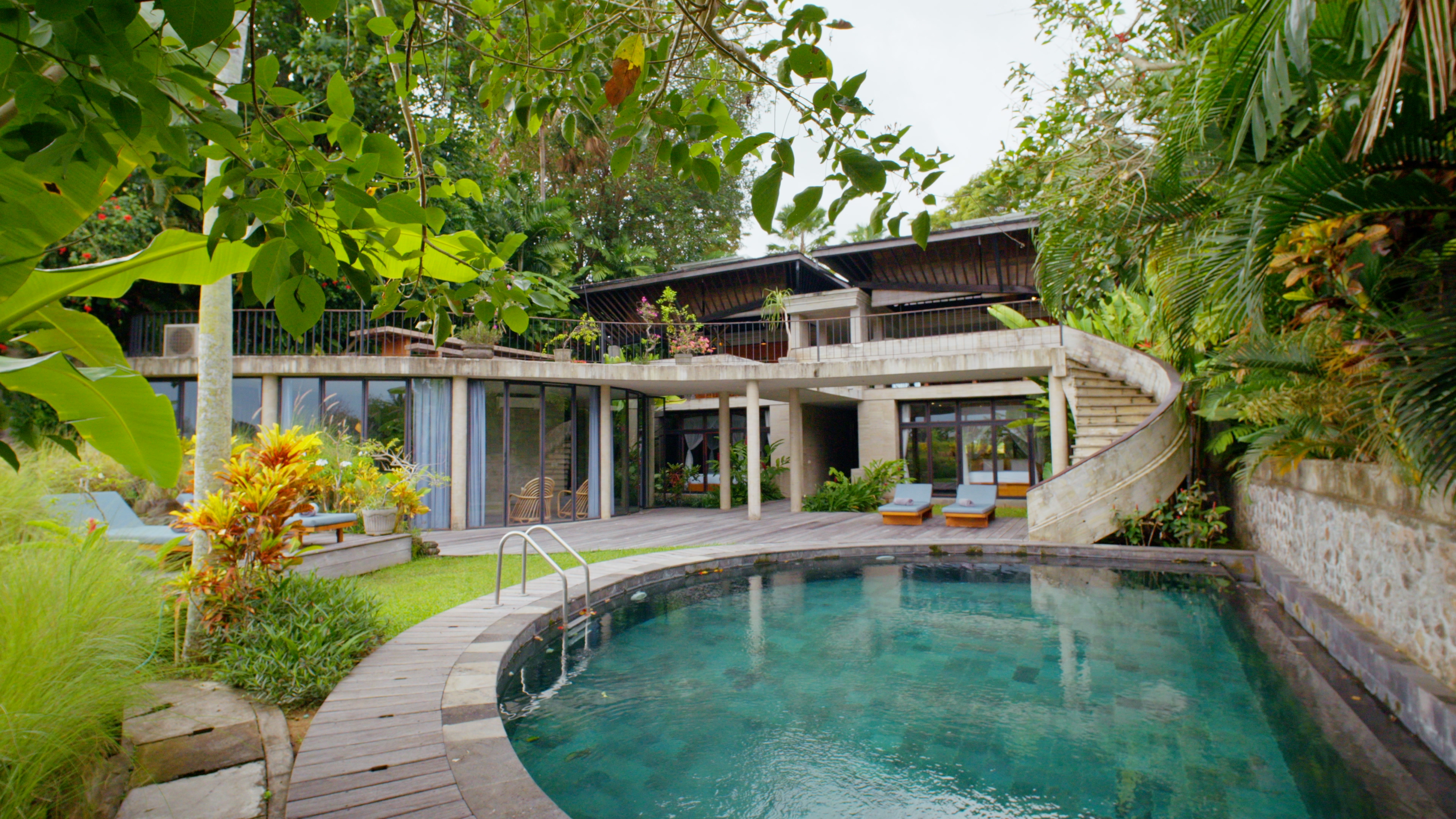 Find Your Dream Home in Paradise